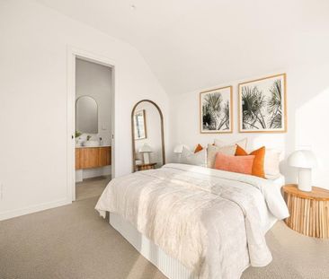 Luxury Beachside Living with Ocean Views: Brand-New Front Executive Residence - Photo 3