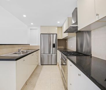 302/1A CLEMENT PLACE, Rushcutters Bay NSW 2011 - Apartment For Rent... - Photo 1