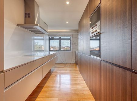 Porto, Braga 4050-181 - Photo 4