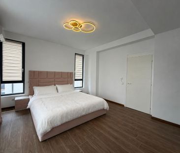 Casa 5 camere, 4 dormitoare, 3 bai, NOU, Terasa Rooftop, Școală Americ - Photo 3