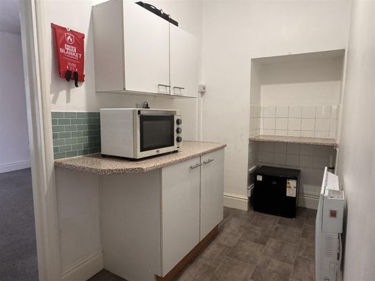 1 bed flat to rent Charnwood Street, DE1 - Photo 1