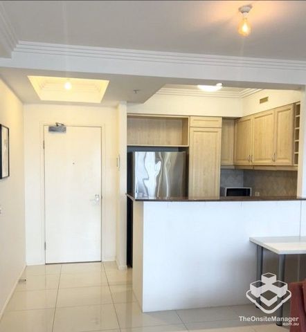 The Best Location with Stunning City & River Views - Photo 3