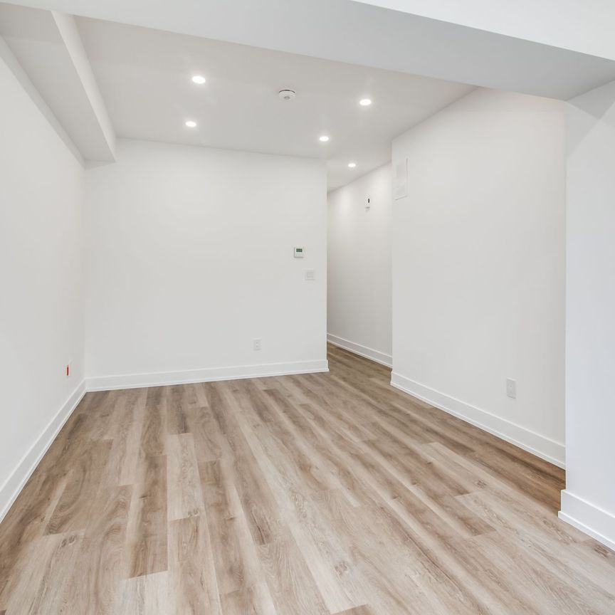 For Lease - 716 Logan Avenue Unit# M, Toronto, Ontario - Photo 1