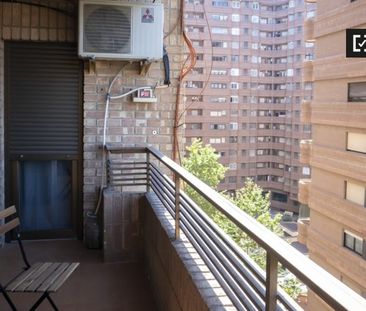 valencia, Valencian Community 46021 - Photo 4