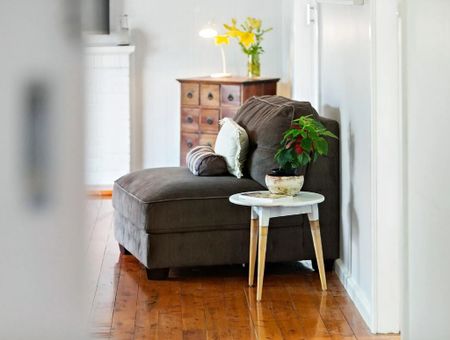 Chic Beach Cottage with character and charm - Photo 2