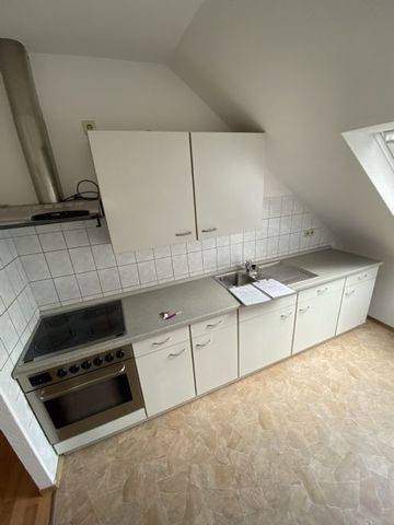 Kleine 3 Raum Wohnung Zwickau Zentrum mit EinbaukÃ¼che ab sofort zu vermieten - Foto 5