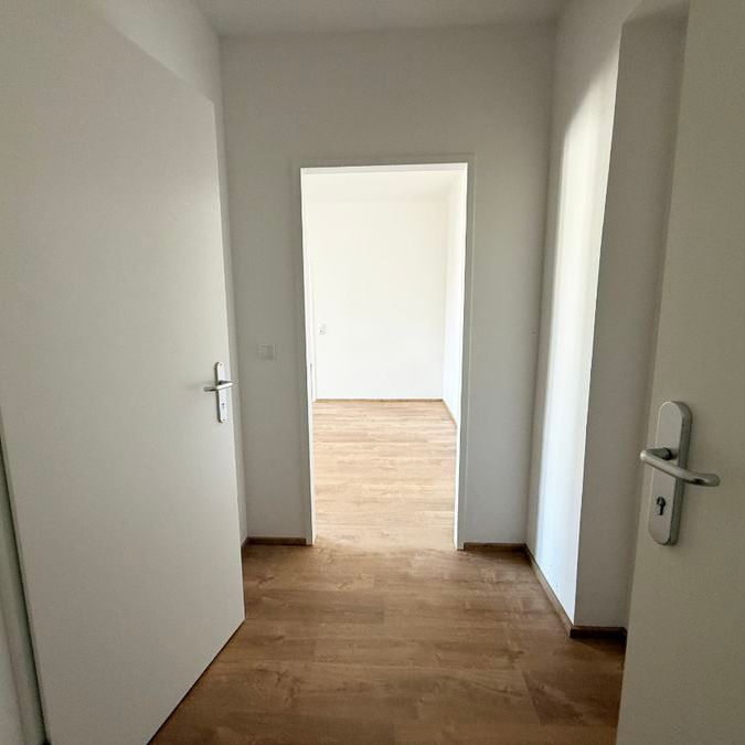 Geräumige 2-Zimmerwohnung in Linz mit Balkon - Photo 2