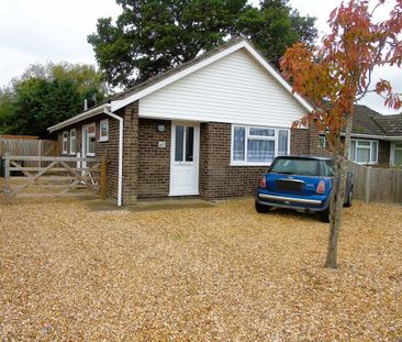 2 bedroom detached bungalow to rent - Photo 6