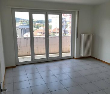 Spacieux appartement de 4 pièces avec balcon - Foto 1
