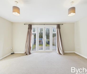 3 bedroom semi-detached house to rent - Photo 1