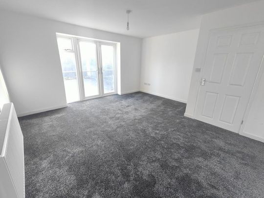 3 bedroom property to rent - Photo 1