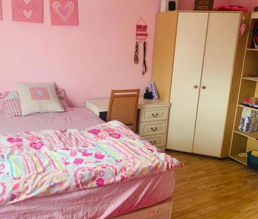 3 bedroom terraced house to rent - Photo 4