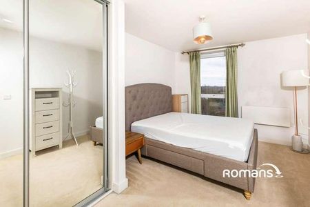 Skylark House, Drake Way, Reading, RG2 - Photo 5