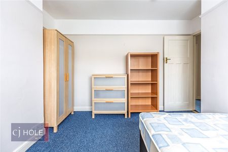 Filton Grove, - Photo 3