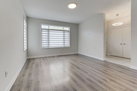 For Lease - 590 North Service Road Unit# #1, Hamilton, Ontario - Photo 4