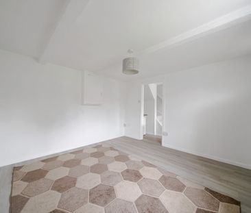 1 bedroom end of terrace house to rent - Photo 2