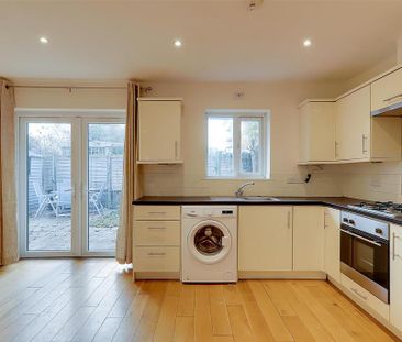 1 bedroom detached bungalow to rent - Photo 3