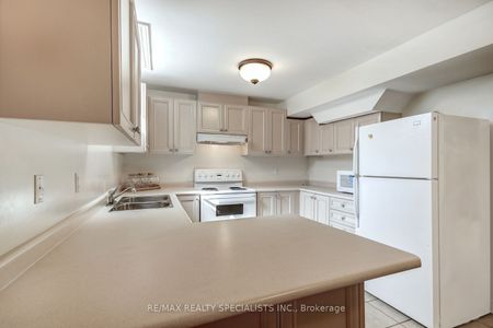 For Lease - 3268 Topeka Drive Unit# Lower, Mississauga, Ontario - Photo 4