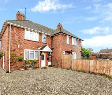 Caselden Close, Addlestone, Surrey, KT15 - Photo 3