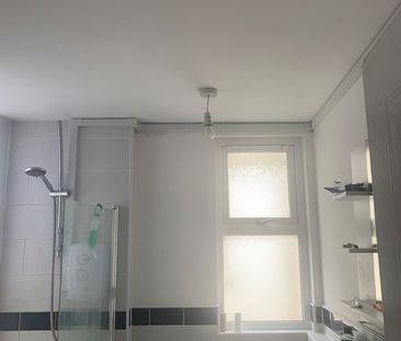 Room in a Shared Flat, Filton Avenue, BS7 - Photo 1