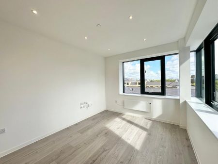 2 bedroom apartment to rent - Photo 3