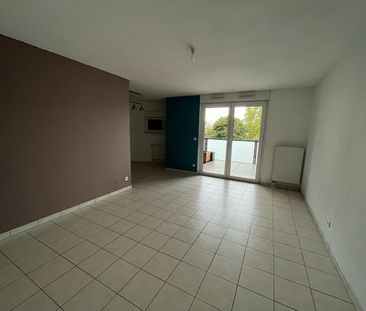 Location Appartement 3 pièces 64m² - Photo 3