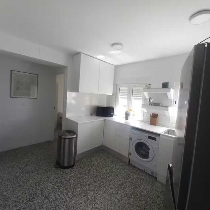 Carrer de Manuel Martí, Valencia, Valencian Community 46021 - Photo 1