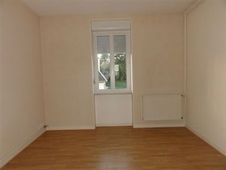 Location Appartement 3 pièces 57m² LE CREUSOT 71200 - Photo 3