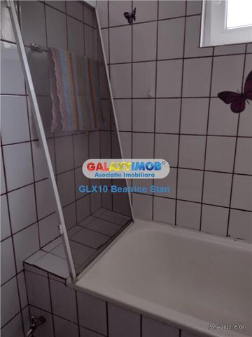 Inchiriere apartament 3 camere nemobilat Piata si Metrou Crangasi - Fotografie 5
