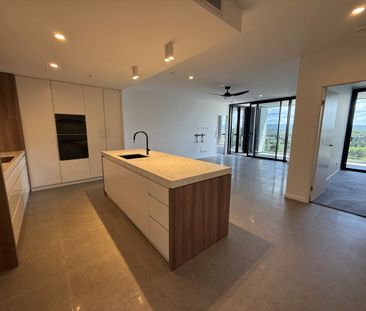 13th Floor Apartment with Golf Course & Hinterland Views - Photo 5