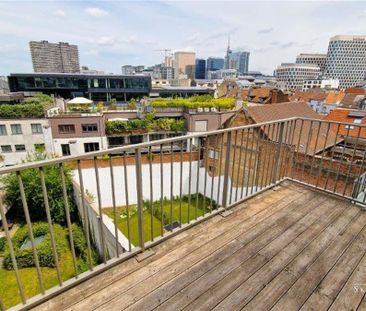 Appartement te huur in Brussel voor € 1.600 met 2 slaapkamers - Photo 3