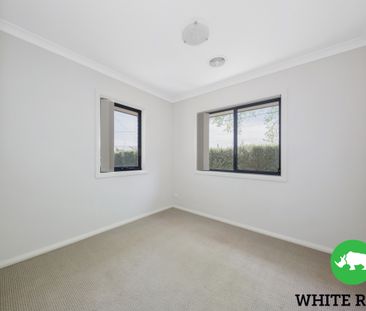 22B Allwood Street, Chifley ACT 2606 - Townhouse For Rent | Domain - Photo 3
