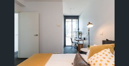 UNFURNISHED 2 BEDROOM WITH AMAZING DOCKLANDS VIEWS - Photo 5