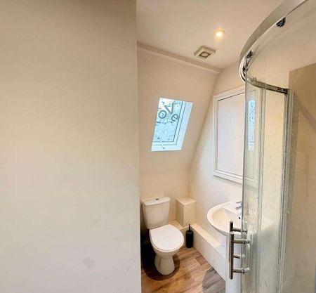 Bell Hill, Rothwell, NN14 - Photo 4