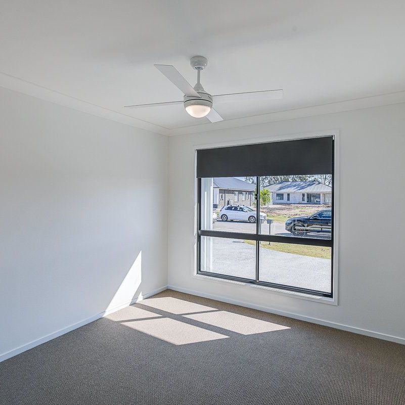 Large Home with Modern Finishes & Air Conditioning - Photo 1