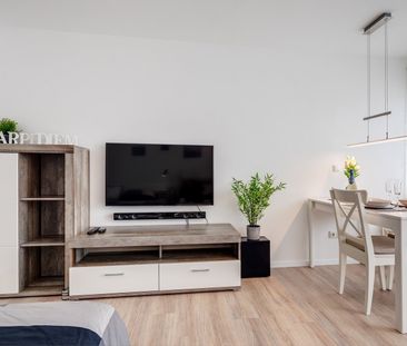 Apartment at the Luitpoldpark in Milbertshofen - Photo 1