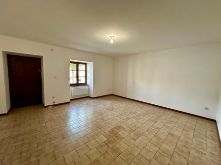Location Appartement 2 pièces 53m² BEAUMONT LES VALENCE 26760 - Photo 2