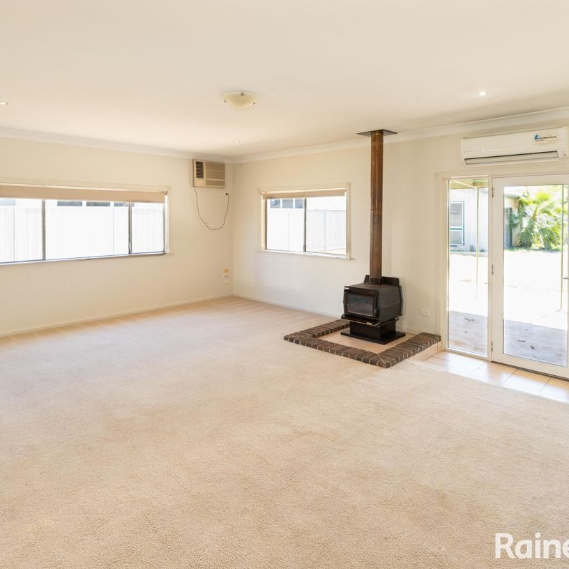 PERFECTLY POSITIONED - Photo 1