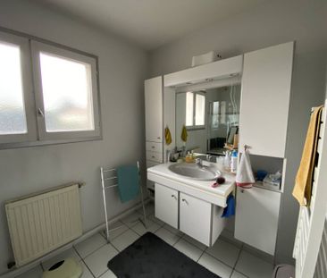 Location appartement 3 pièces 86.6 m² à Tournon-sur-Rhône (07300) - Photo 2