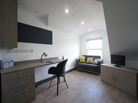 Studio 301, 259 High Street - Photo 1