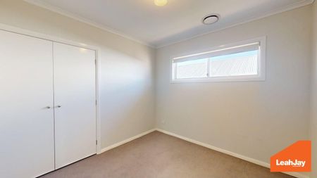 7 Ellerton Avenue, North Rothbury NSW 2335 - Photo 4
