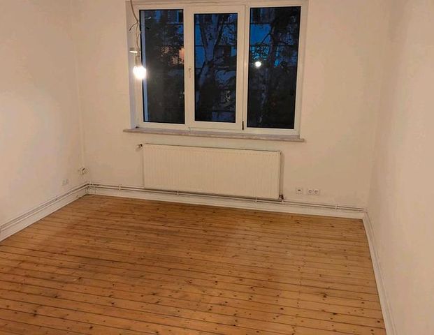 Altbauwohnung mit 64m² in Hannover Groß Buchholz - Photo 1