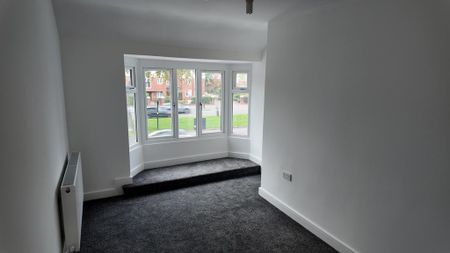 3 bedroom apartment to rent - Photo 3