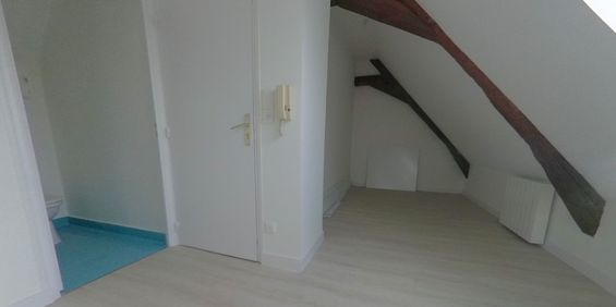 Location Appartement 1 pièce 27m² SENS DE BRETAGNE 35490 - Photo 3