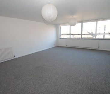 Sussex Court 2 bedroom apartment to rent - Photo 1