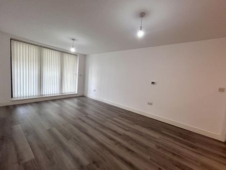 1 bedroom flat to rent - Photo 2