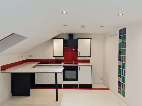 2 bedroom flat to rent - Photo 1