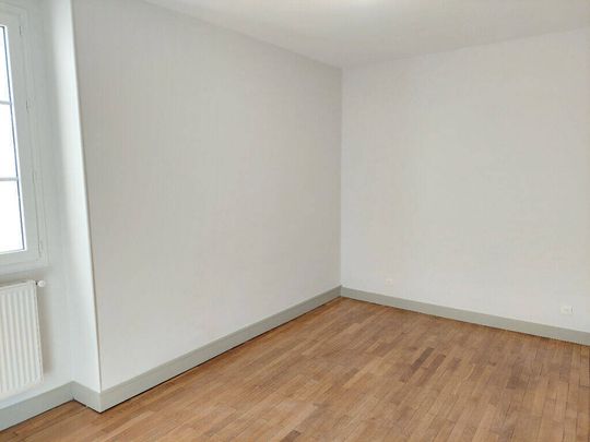 Location appartement 3 pièces 69.94 m² à Mâcon (71000) CENTRE VILLE - Photo 1