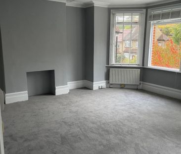 2 Bed Flat, Alexandra Park Road, N22 - Photo 4