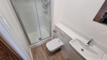 1 bedroom private hall to rent - Photo 5